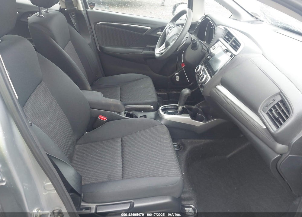 2018 HONDA FIT VIN: 3HGGK5H88JM701661