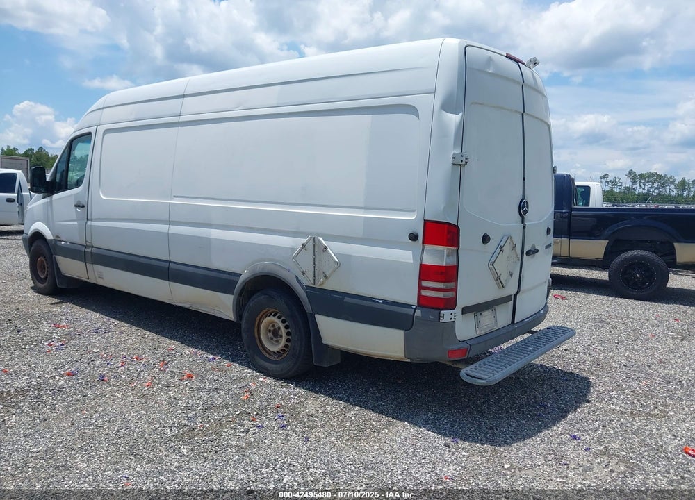 2011 MERCEDES-BENZ SPRINTER 2500 HIGH ROOF VIN: WD3PE8CB8B5592596