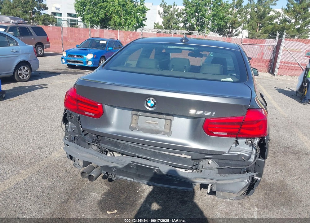 2016 BMW 3 SERIES VIN: WBA8E9G58GNT85599