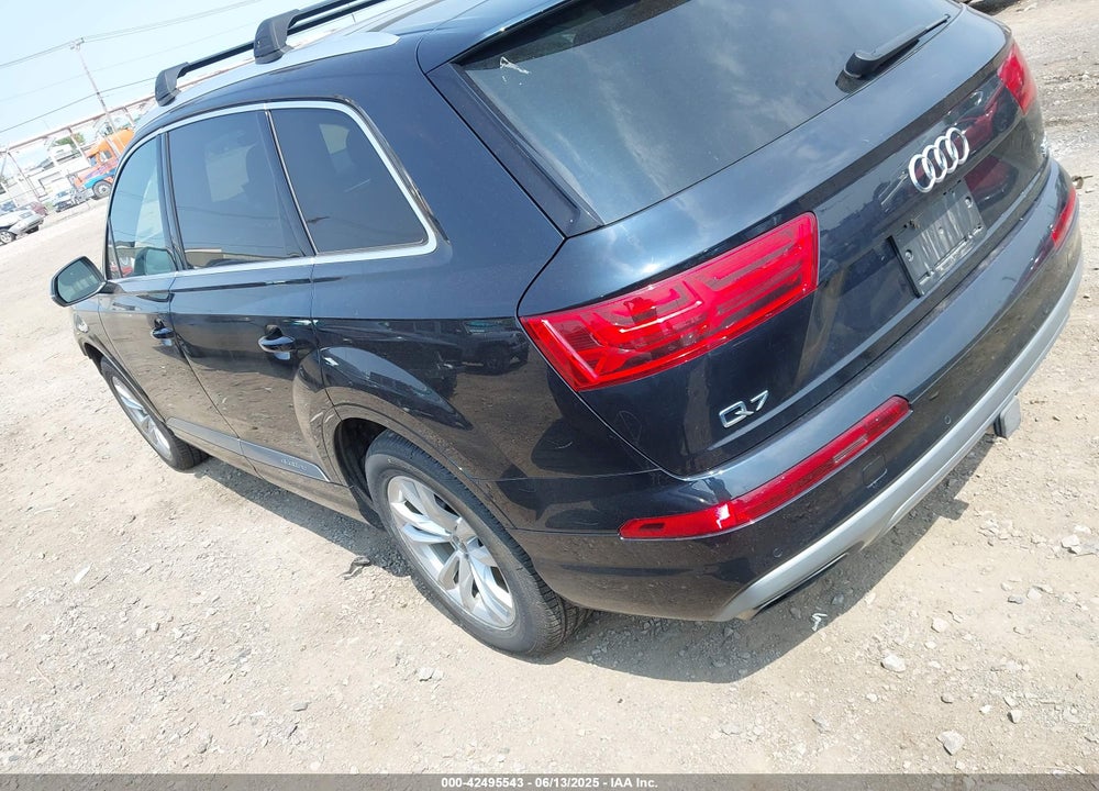 2017 AUDI Q7 VIN: WA1LAAF74HD008590