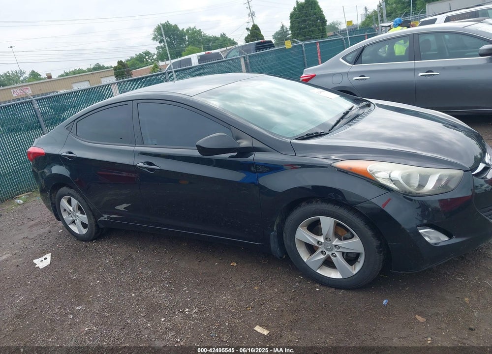2013 HYUNDAI ELANTRA GLS VIN: 5NPDH4AE8DH375171