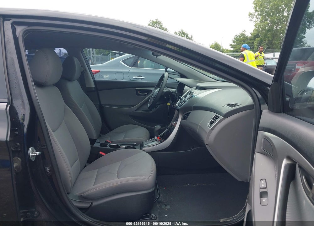 2013 HYUNDAI ELANTRA GLS VIN: 5NPDH4AE8DH375171