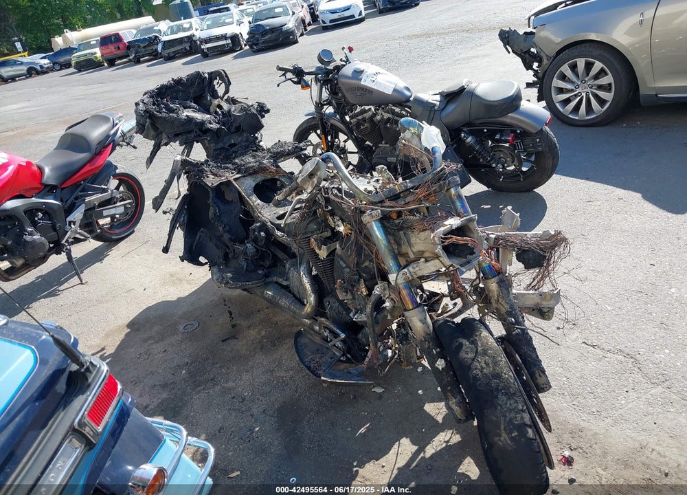 2008 VICTORY MOTORCYCLES VISION VIN: 5VPSB36L683005172