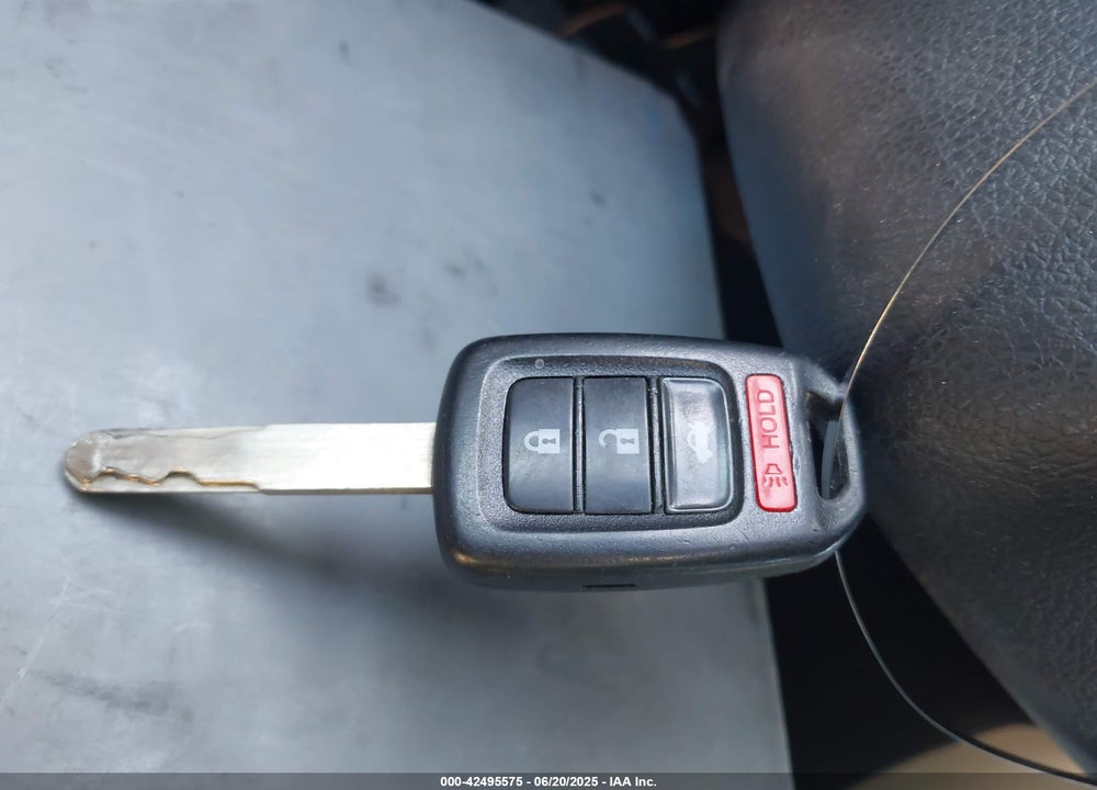 2015 HONDA ACCORD VIN: 1HGCR2F57FA267822