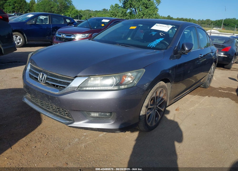 2015 HONDA ACCORD VIN: 1HGCR2F57FA267822