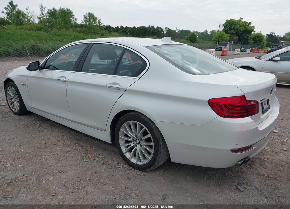2015 BMW 5 SERIES VIN: WBA5A7C58FD627577