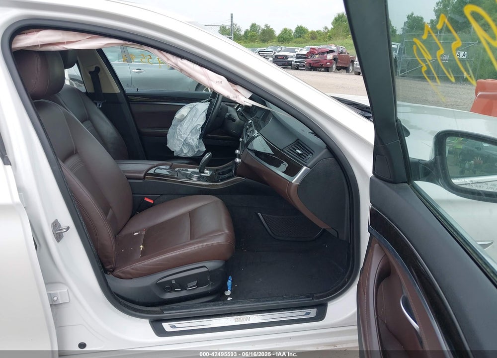 2015 BMW 5 SERIES VIN: WBA5A7C58FD627577