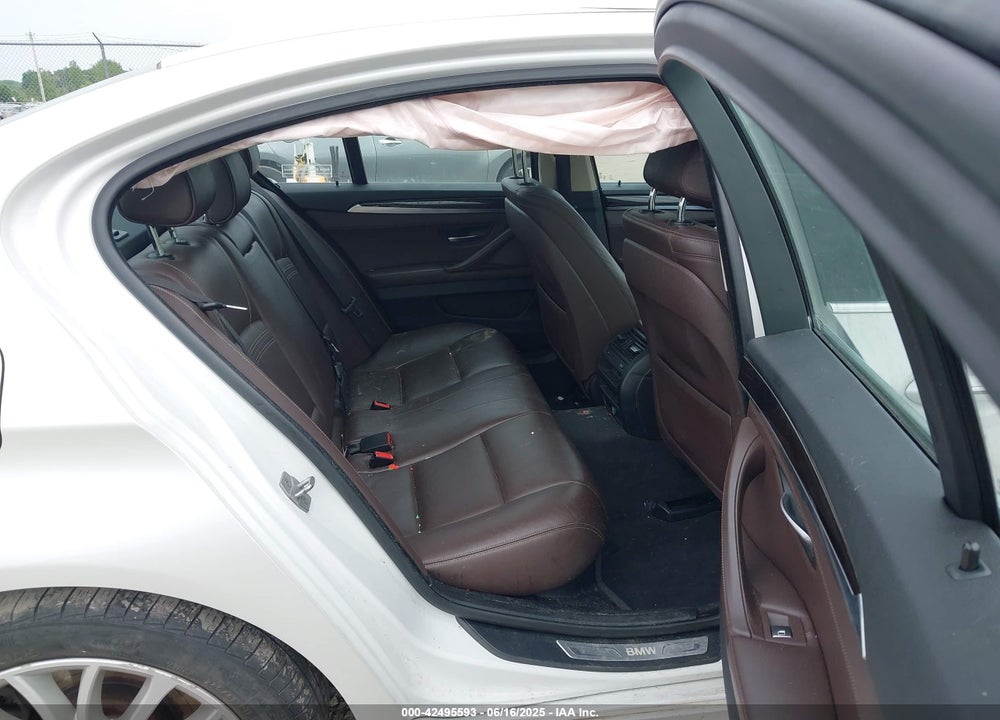 2015 BMW 5 SERIES VIN: WBA5A7C58FD627577