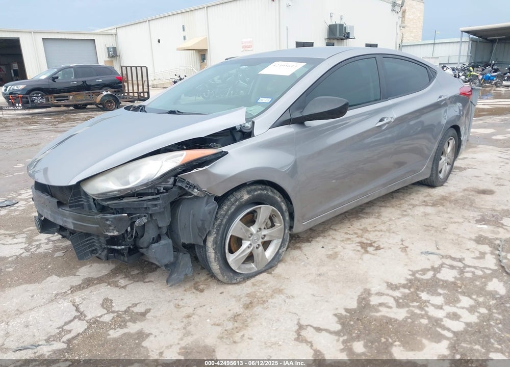 2011 HYUNDAI ELANTRA VIN: KMHDH4AE8BU107817