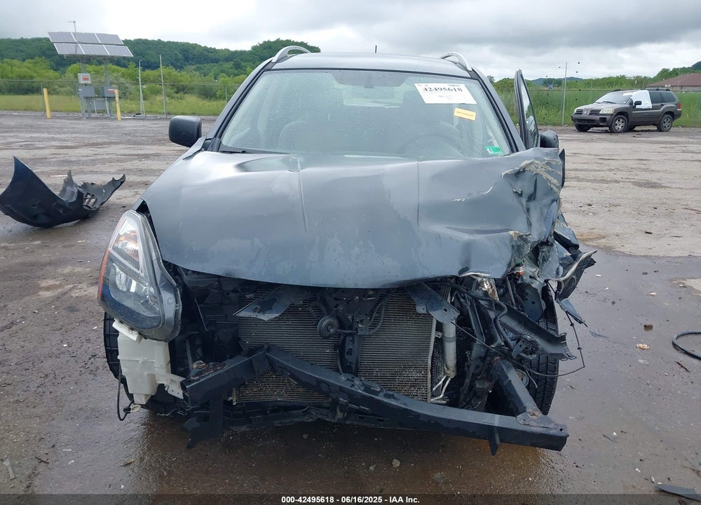 2015 NISSAN ROGUE SELECT S VIN: JN8AS5MV9FW751576