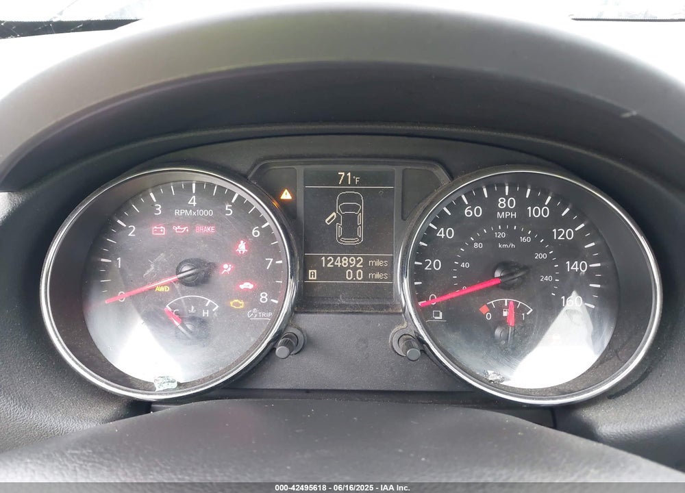 2015 NISSAN ROGUE SELECT S VIN: JN8AS5MV9FW751576