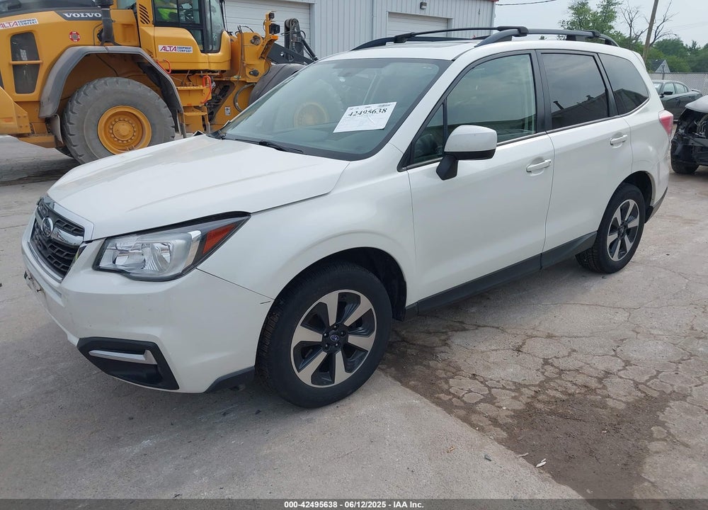 2018 SUBARU FORESTER 2.5I PREMIUM VIN: JF2SJAGC5JH553601