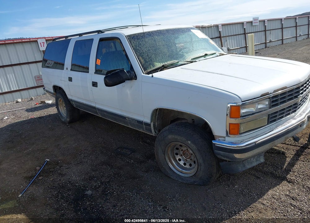 1993 CHEVROLET SUBURBAN K1500 VIN: 1GNFK16K2PJ374866
