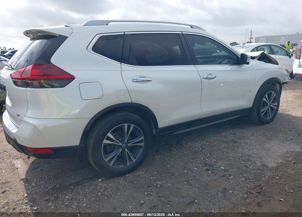 2019 NISSAN ROGUE SV VIN: 5N1AT2MT9KC832526
