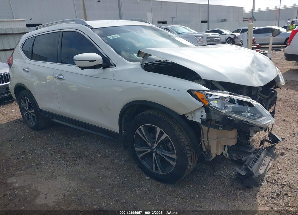 2019 NISSAN ROGUE SV VIN: 5N1AT2MT9KC832526