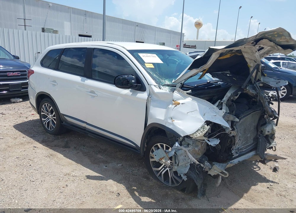 2016 MITSUBISHI OUTLANDER ES VIN: JA4AD2A32GZ065333