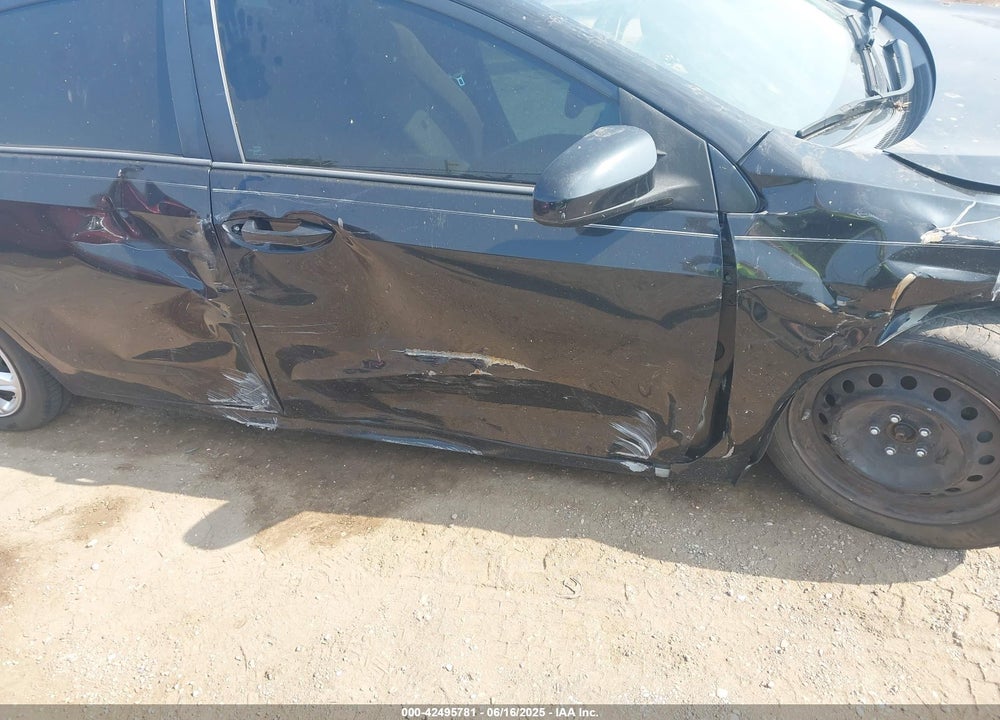 2015 TOYOTA COROLLA VIN: 2T1BURHE6FC357585