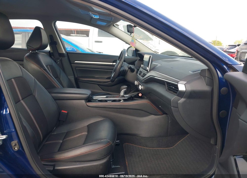 2024 NISSAN ALTIMA SR FWD VIN: 1N4BL4CV0RN300819