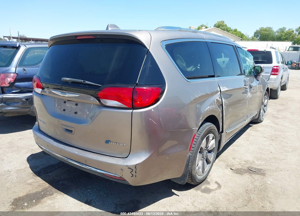 2017 CHRYSLER PACIFICA HYBRID PLATINUM VIN: 2C4RC1N77HR689613
