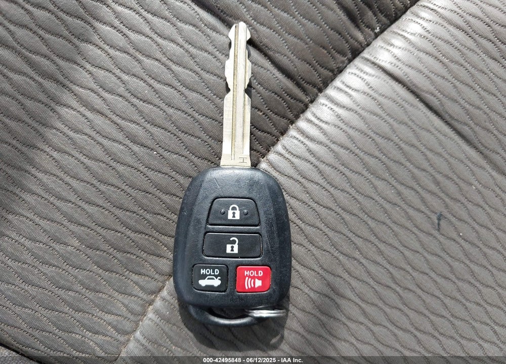 2015 TOYOTA COROLLA VIN: 2T1BURHE5FC471934