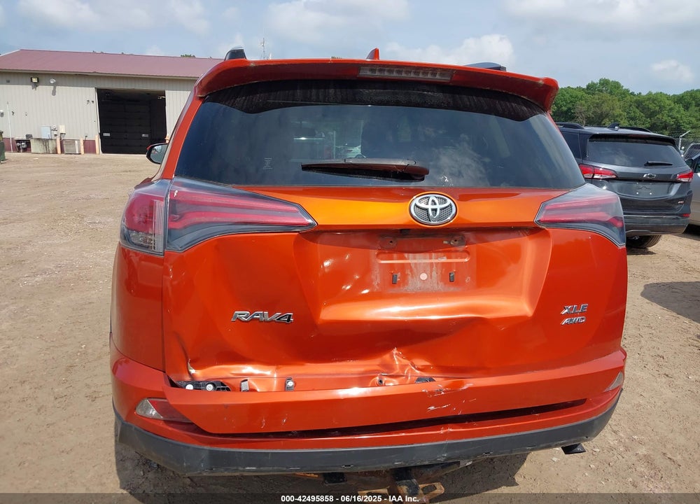 2016 TOYOTA RAV4 XLE VIN: JTMRFREV4GJ099859