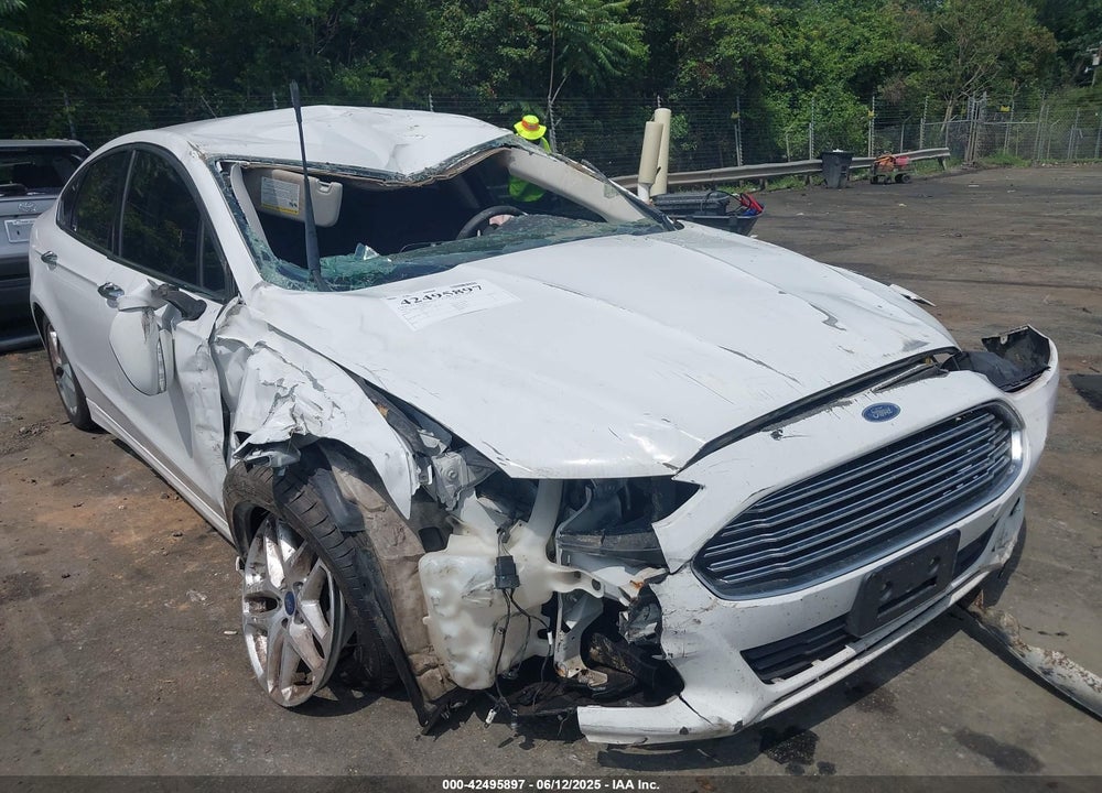 2013 FORD FUSION SE VIN: 3FA6P0H72DR282984