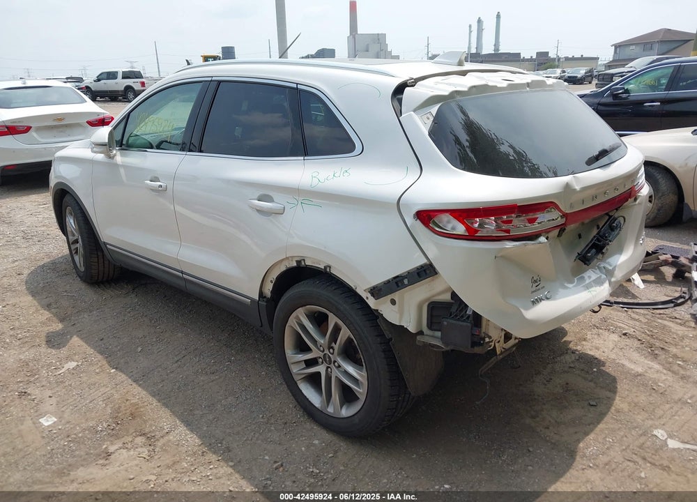 2015 LINCOLN MKC VIN: 5LMTJ2AH1FUJ32057