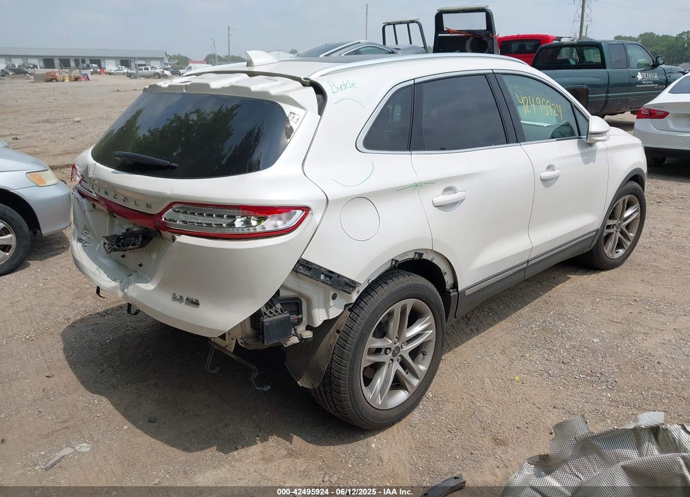 2015 LINCOLN MKC VIN: 5LMTJ2AH1FUJ32057