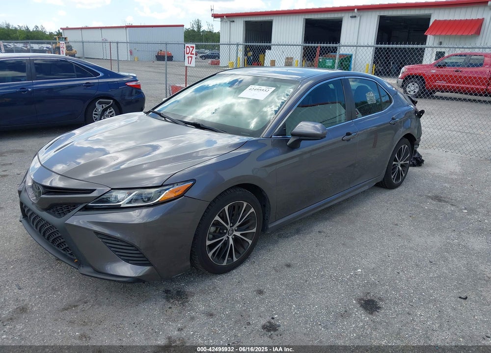 2019 TOYOTA CAMRY VIN: 4T1B11HK2KU856070