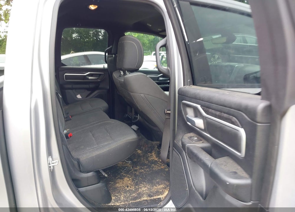 2021 RAM 1500 VIN: 1C6SRFBT1MN727401