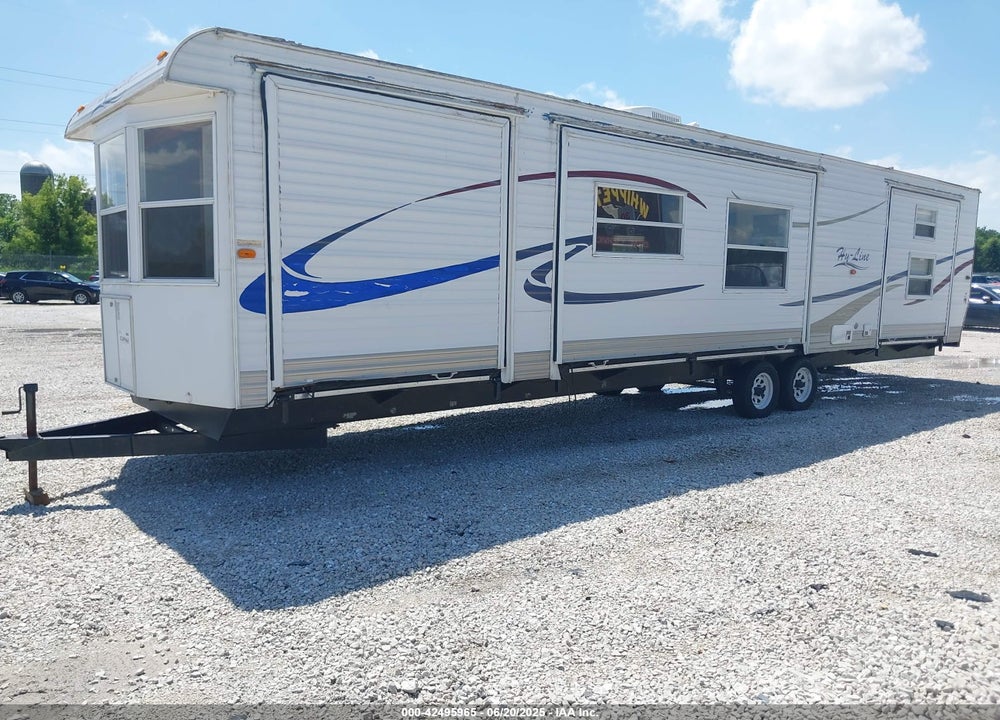 2006 HY-LINE TRAVEL TRAILER 39' VIN: 19LBA02U66A064123