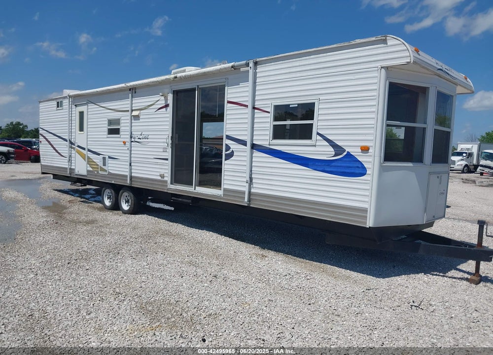 2006 HY-LINE TRAVEL TRAILER 39' VIN: 19LBA02U66A064123