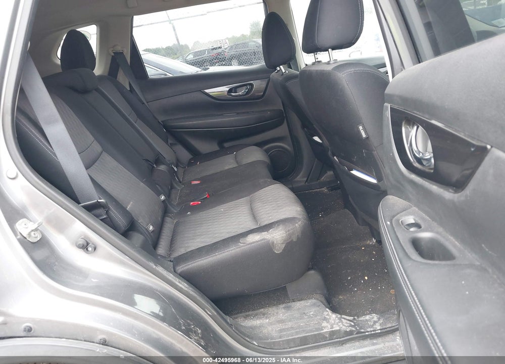 2017 NISSAN ROGUE SV VIN: JN8AT2MT8HW404124