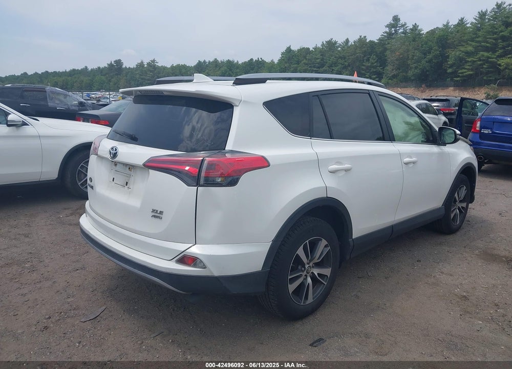 2018 TOYOTA RAV4 VIN: JTMRFREV4JJ733422