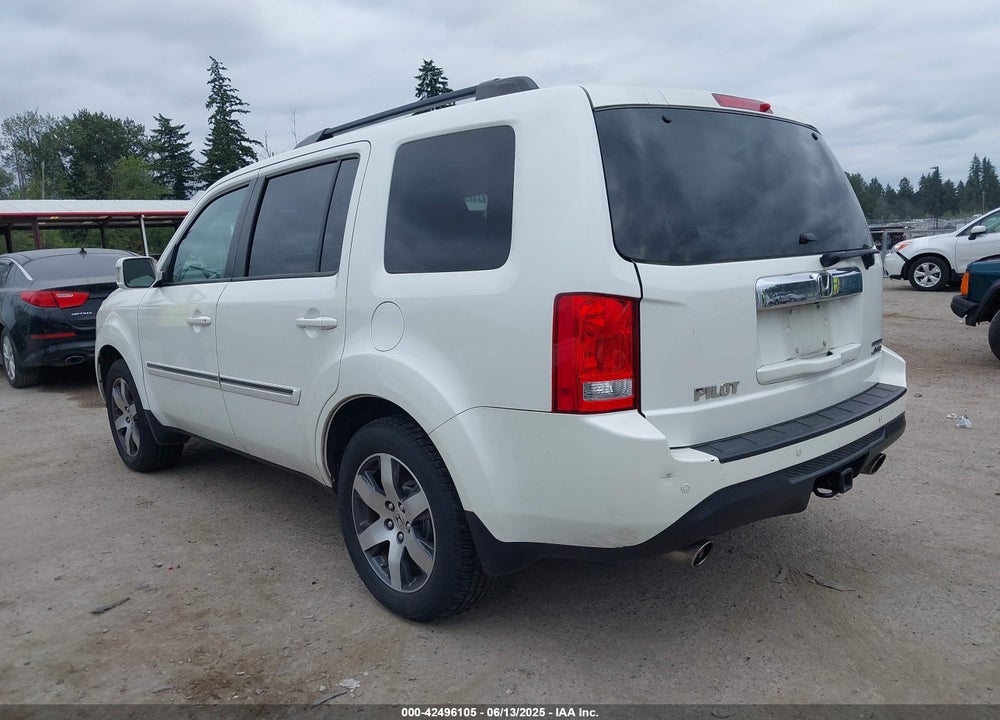 2012 HONDA PILOT TOURING VIN: 5FNYF4H96CB082110