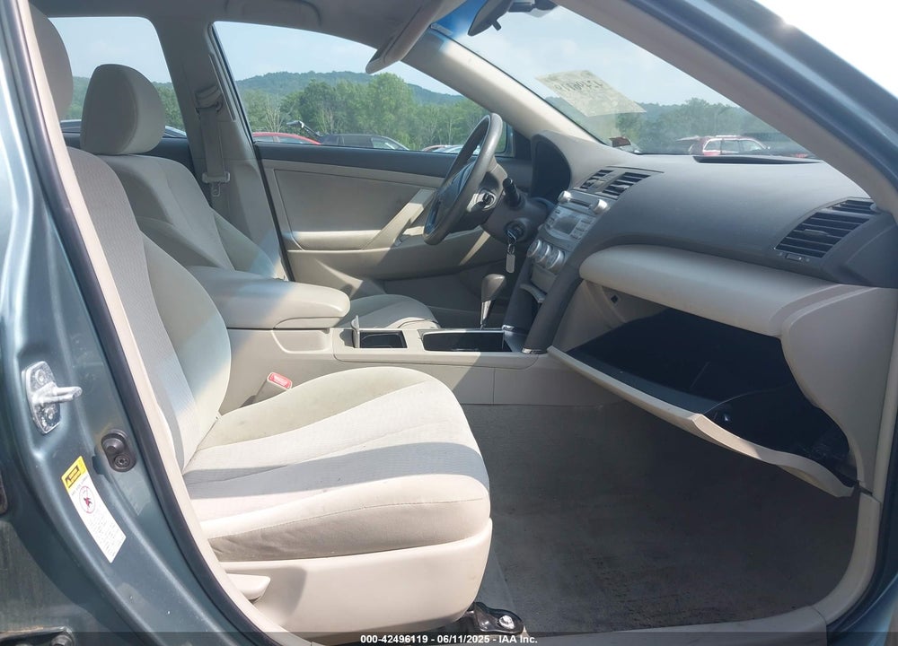 2011 TOYOTA CAMRY LE VIN: 4T1BF3EK5BU644099