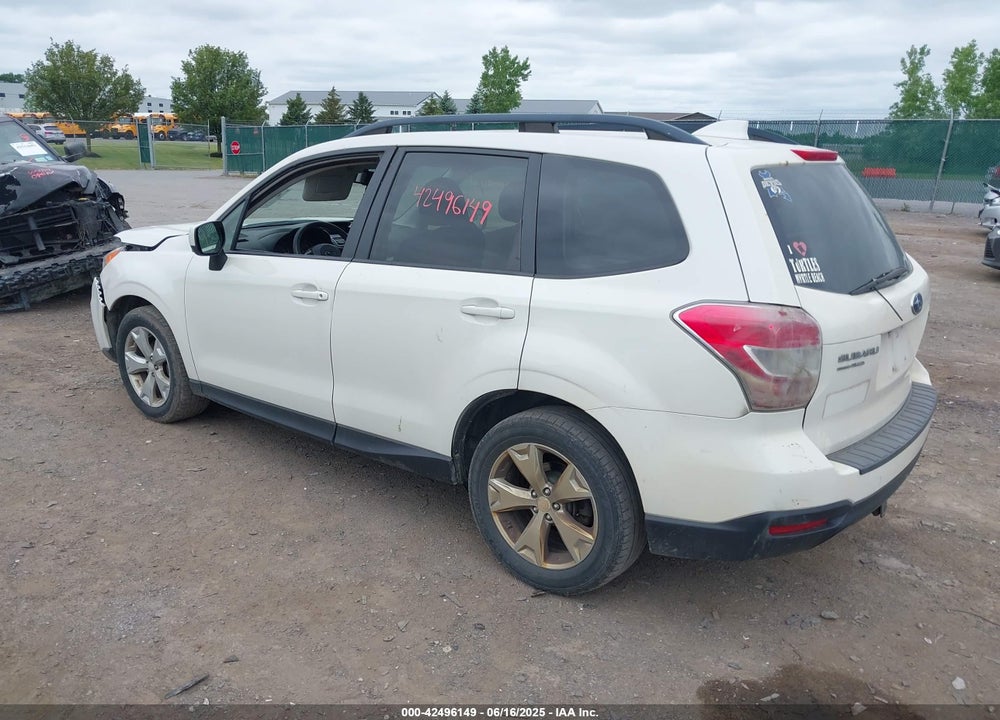 2016 SUBARU FORESTER VIN: JF2SJAGC5GH471618