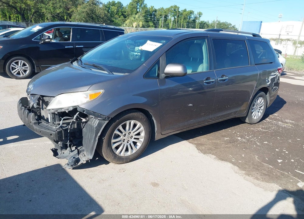 2016 TOYOTA SIENNA XLE 8 PASSENGER VIN: 5TDYK3DC7GS691618