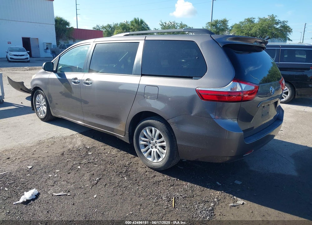 2016 TOYOTA SIENNA XLE 8 PASSENGER VIN: 5TDYK3DC7GS691618