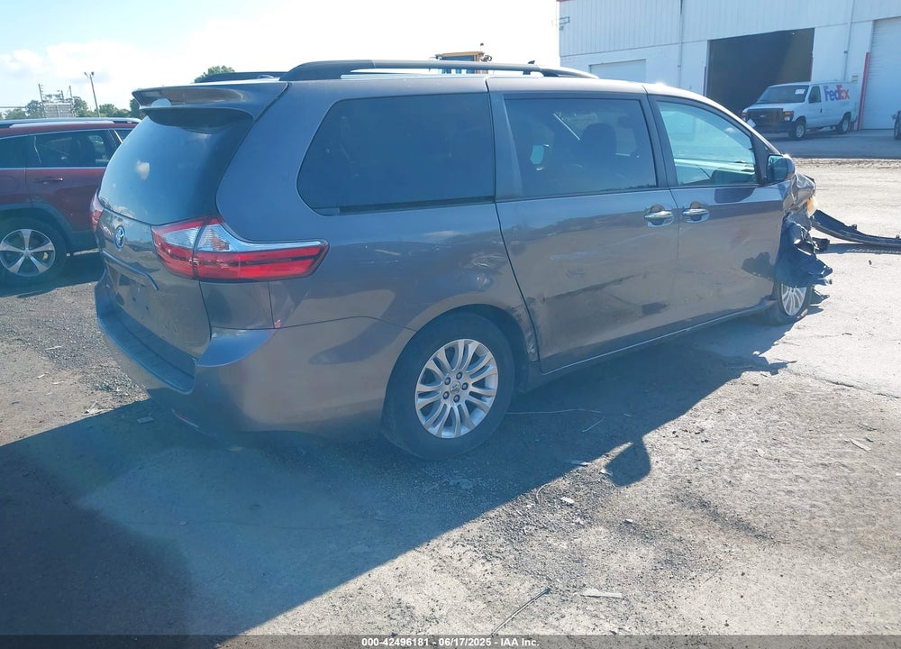 2016 TOYOTA SIENNA XLE 8 PASSENGER VIN: 5TDYK3DC7GS691618