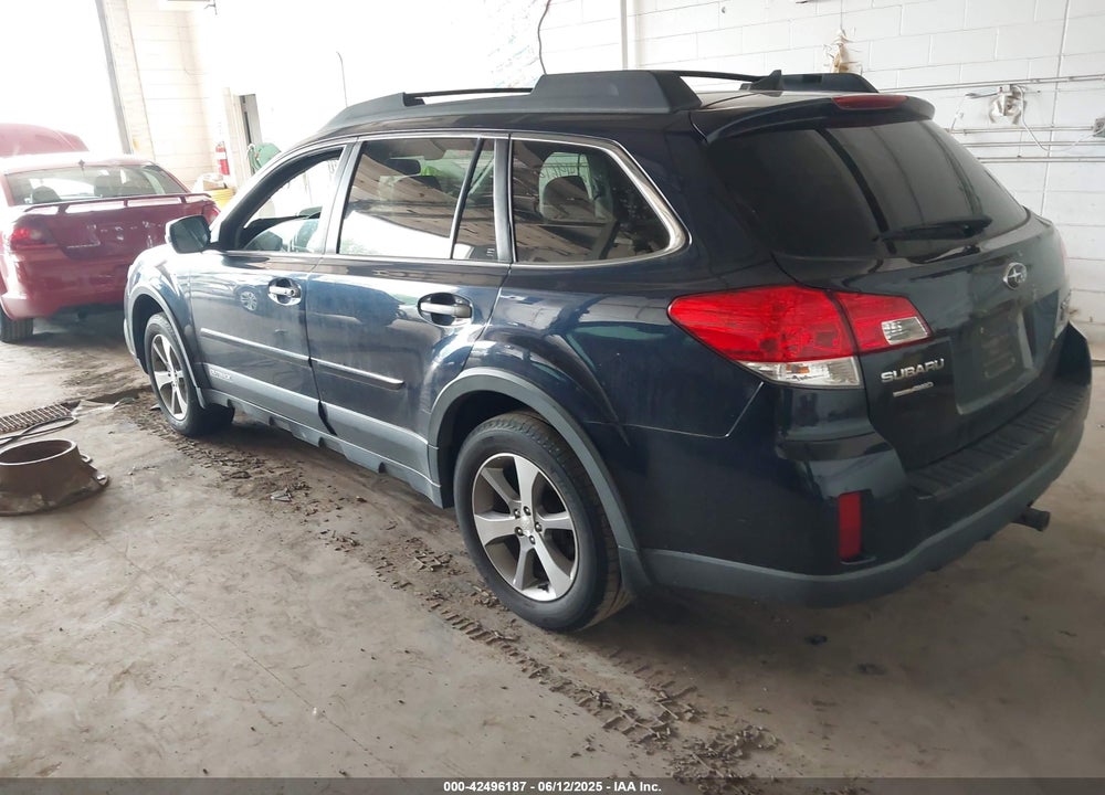 2014 SUBARU OUTBACK 2.5I LIMITED VIN: 4S4BRCPC1E3263809