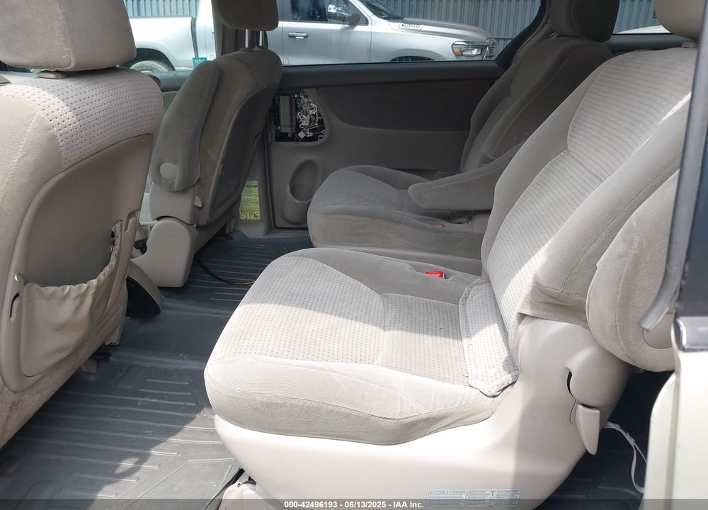 2006 TOYOTA SIENNA LE VIN: 5TDZA23C56S413091