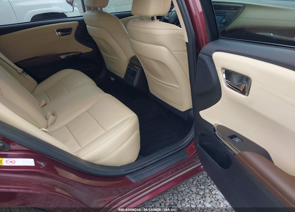 2015 TOYOTA AVALON XLE TOURING VIN: 4T1BK1EB7FU154415