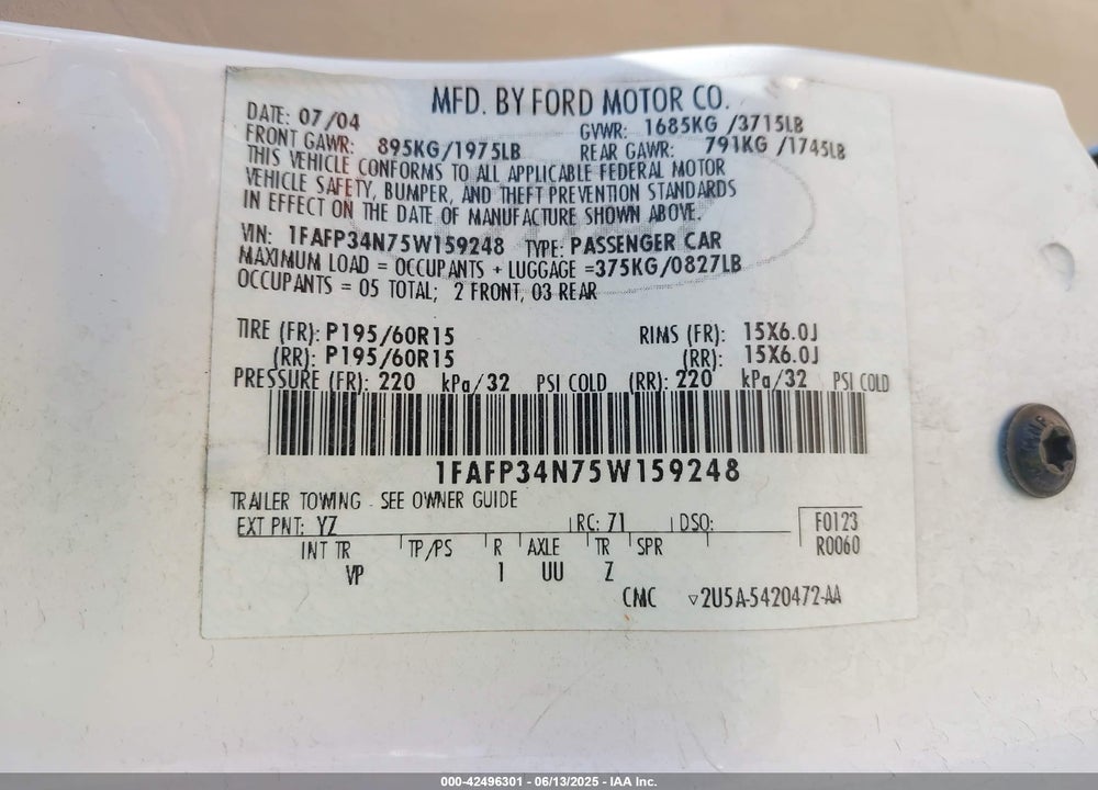 2005 FORD FOCUS ZX4 VIN: 1FAFP34N75W159248