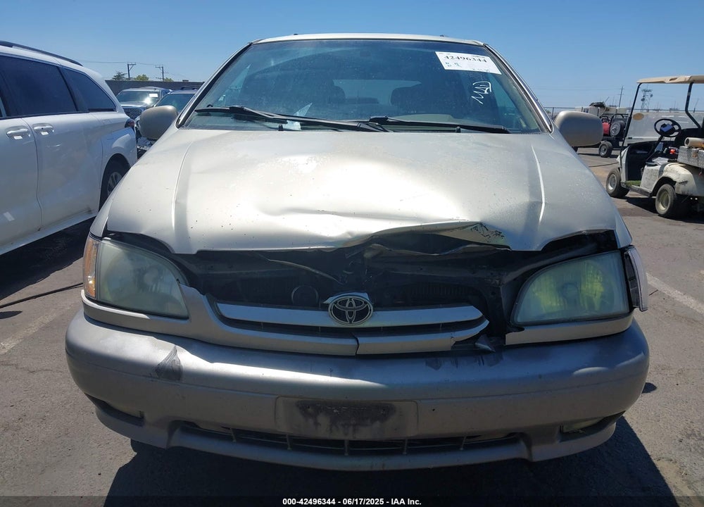 2001 TOYOTA SIENNA XLE VIN: 4T3ZF13CX1U351254