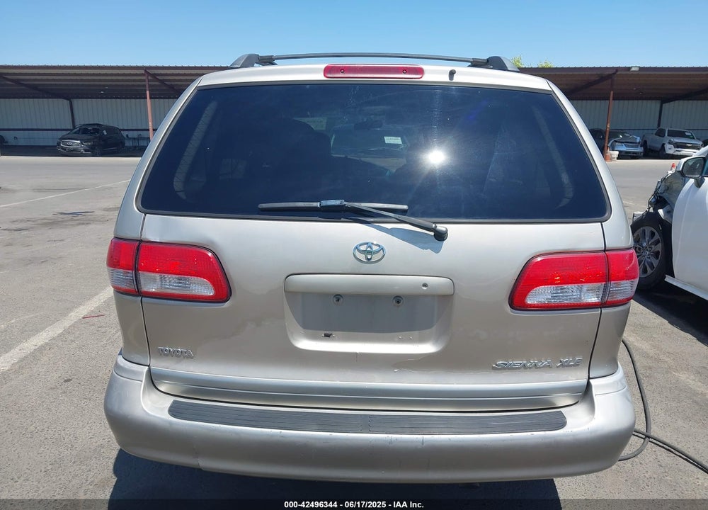 2001 TOYOTA SIENNA XLE VIN: 4T3ZF13CX1U351254