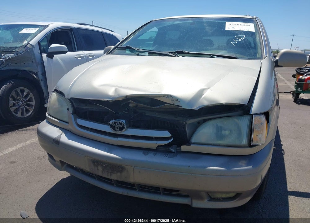 2001 TOYOTA SIENNA XLE VIN: 4T3ZF13CX1U351254