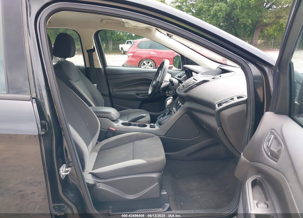 2014 FORD ESCAPE VIN: 1FMCU0F73EUC29631