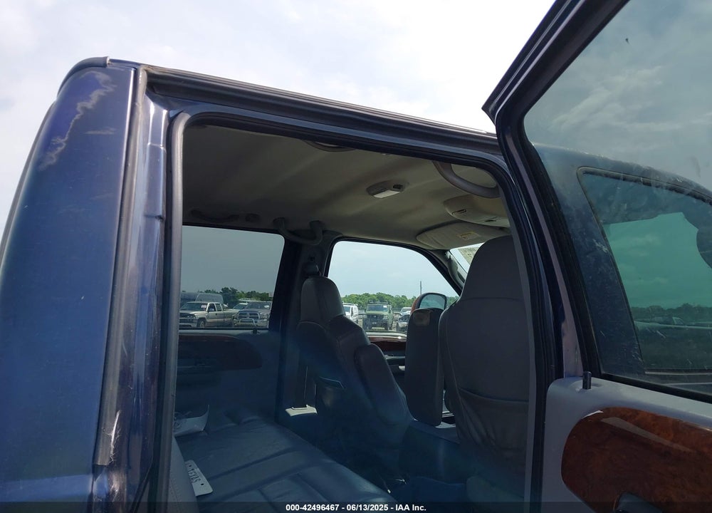 2005 FORD F-250 LARIAT/XL/XLT VIN: 1FTSW21P65EC14032