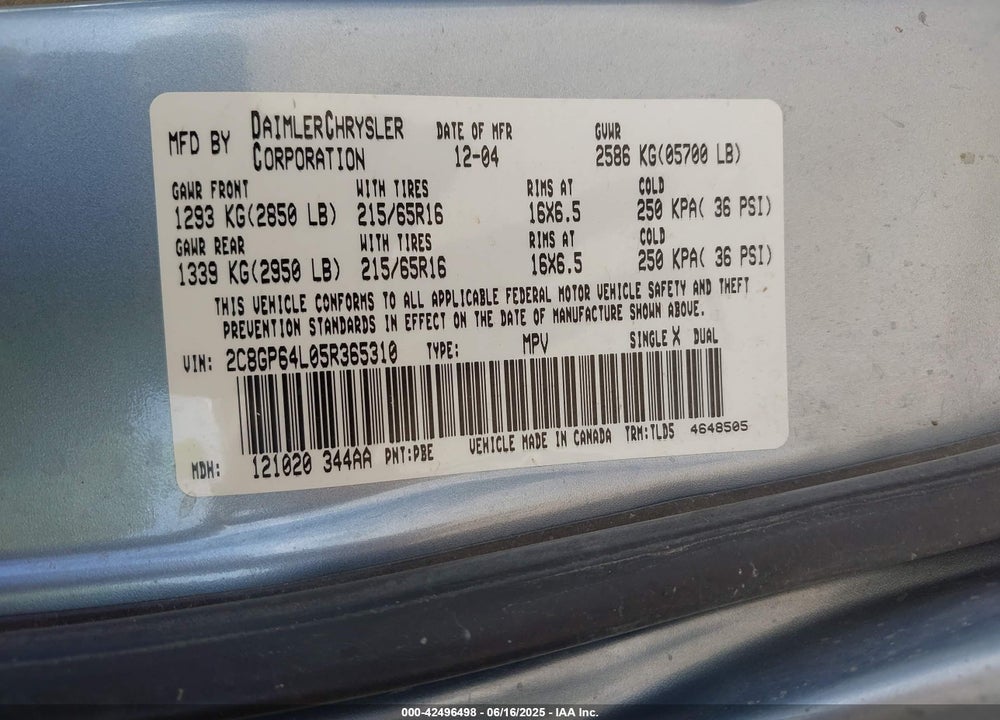 2005 CHRYSLER TOWN & COUNTRY LIMITED VIN: 2C8GP64L05R365310